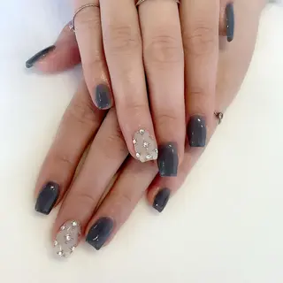 ネイル 💎🐰 saki. m 🐰💎のネイルデザイン