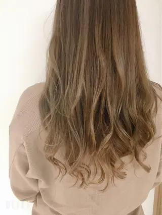 ロング ヘアアレンジ クリスタルマジック hair &　eyeのヘアスタイル