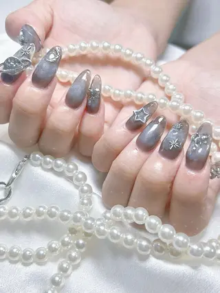 ネイル コウ ヨウのネイルデザイン