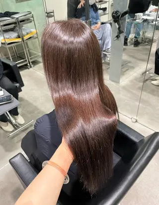 カラー La fith rosa所属・miharu🐱 茨木/透明感カラーのヘアスタイル