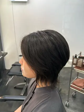 ミディアム nui【茨木】本多 莉果子のヘアスタイル