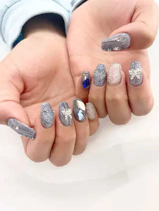 ネイル 五十嵐 美智のネイルデザイン