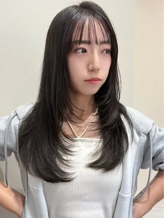 ロング 柔らかレイヤー× 透け感カラー/SUのヘアスタイル