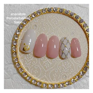 ミディアム ネイル 👑enen style👑のネイルデザイン