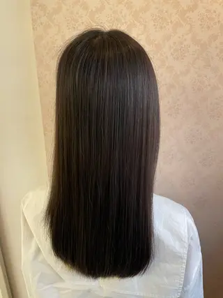 ロング ヒヨシ ルナのヘアスタイル