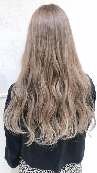 ロング カラー 樋渡 侑希のヘアスタイル