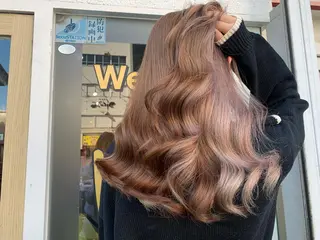 ロング カラー パーマ ヘアアレンジ メンズ キッズ ネイル マツエク・マツパ アイブロウ 🤍韓国風/艶髪🤍 鳥越美羽のヘアスタイル