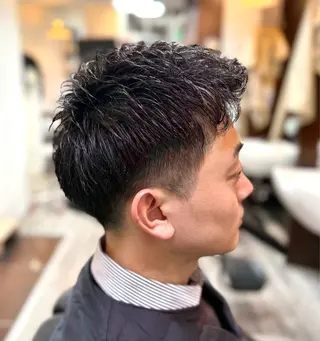 ショート メンズ スガワラ マキのヘアスタイル