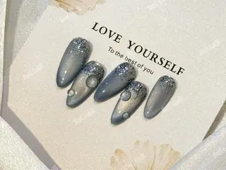 ネイル ソルネイル所属・ソルネイル ナナのネイルデザイン