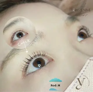 マツエク・マツパ 𝐧𝐞𝐨𝐧新宿 ❤️𝐀𝐲𝐚のマツエク・マツパデザイン