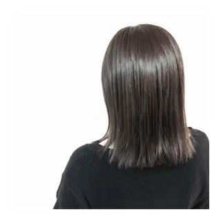 ミディアム カラー 岡本 拓朗のヘアスタイル