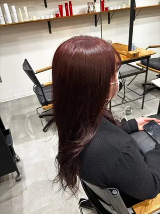カラー オリタ ルカのヘアスタイル
