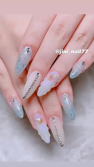 ネイル JINI NAIL所属・ジニ ネイルのネイルデザイン