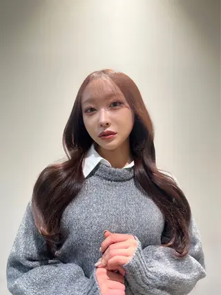 ロング カラー ヘアアレンジ Lani5710所属・🎀ハイトーン・艶 カラー HANA🎀のヘアスタイル