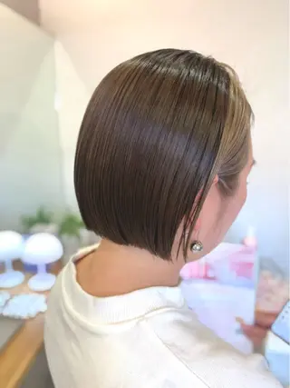 カラー ulu.久保田 加奈子のヘアスタイル