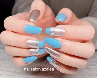 ネイル R inのネイルデザイン