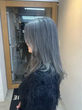 ミディアム カラー ハイトーン/縮毛矯正 /艶カラー/mikuのヘアスタイル