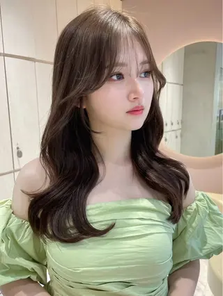 セミロング カラー 大宮レイヤーカット ハッシュ　柏崎颯刀のヘアスタイル