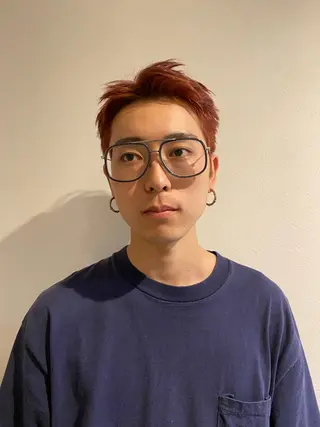 メンズ andthebricks所属・剱持 介里のヘアスタイル