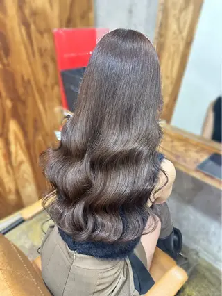 ロング オオニシ オト☁️のヘアスタイル