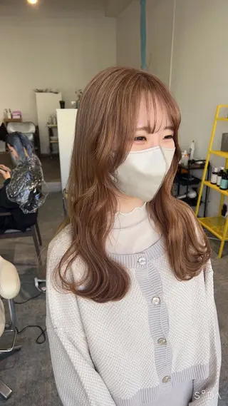 ロング カラー 🌈re-room EIKI🇰🇷のヘアスタイル