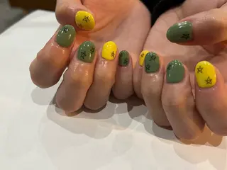 ネイル scré as Ételのネイルデザイン