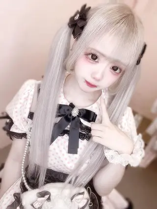 ロング カラー ハイトーンエクステ 🎩カズキ🎩のヘアスタイル