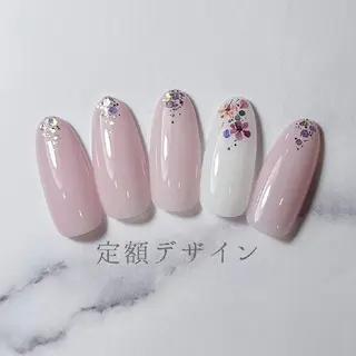 ネイル 柴田 彩のネイルデザイン