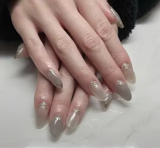 ネイル KARI ネイルサロンのネイルデザイン