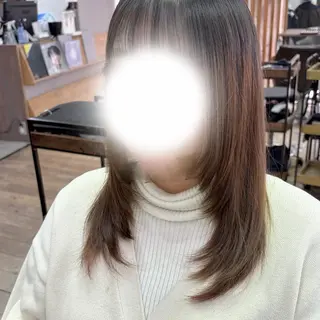 ミディアム 瓦井 沙奈のヘアスタイル
