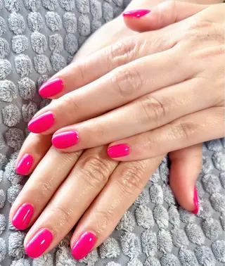 ネイル iRiS Beauty salon所属・YAMASHITA AYANEのネイルデザイン