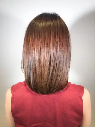 ミディアム カラー BIANCO北堀江 AKANEのヘアスタイル