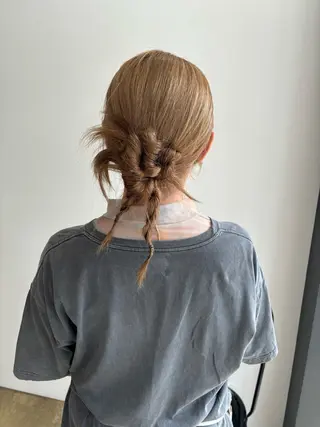 ヘアアレンジ ヤマグチ ユキナのヘアスタイル