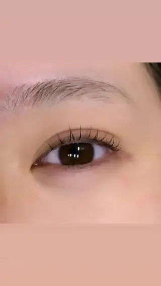 マツエク・マツパ プラスアイ 立川北口店の眉毛・アイブロウイメージ