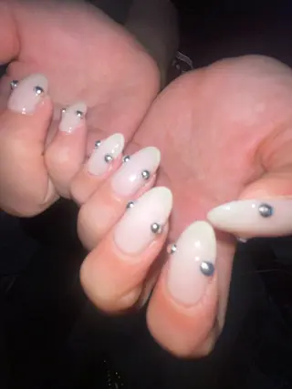 ネイル Maya 📍niconailのネイルデザイン