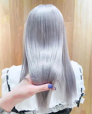 ロング カラー ハイトーンカラー ⭐️NAZUNAのヘアスタイル