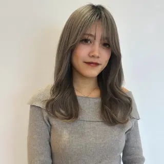 ロング カラー 透明感カラー/ くびれヘア/ユウユのヘアスタイル