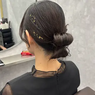 ロング ヘアアレンジ NUMBER_ ユイナのヘアスタイル