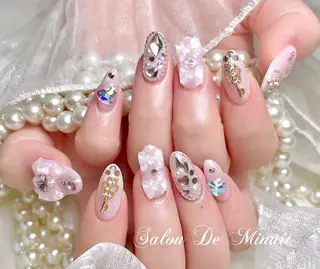 ネイル Momo 🤍のネイルデザイン