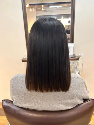 ミディアム カラー canonart上田 里恵のヘアスタイル