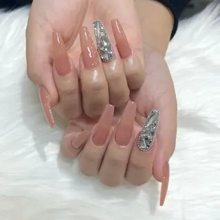 ネイル nailsalon Leu🖤Meiのネイルデザイン