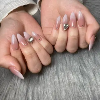 ネイル y's　beauty 京橋店のネイルデザイン