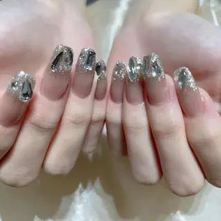 ネイル Queen’s 歌舞伎町店のネイルデザイン