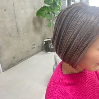 ショート カラー Lemupu所属・坂本 沙也加のヘアスタイル