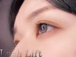 マツエク・マツパ ilka 錦糸町所属・小澤 亜美のマツエク・マツパデザイン