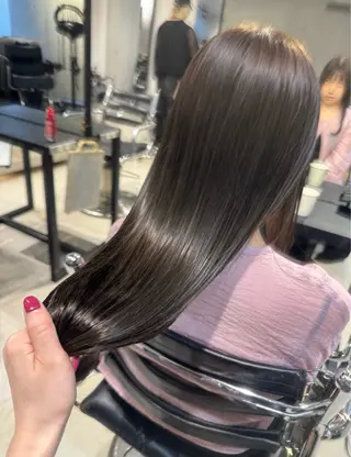 ロング カラー パーマ ヘアアレンジ 透明感/オリーブ/ グレージュ/YUKAのヘアスタイル