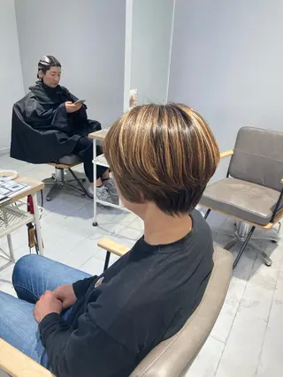 ショート 🫧ゆうき🪽 髪質改善/ハイライトのヘアスタイル