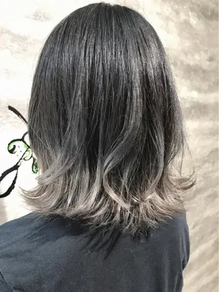 ミディアム Blanco 村松 美里のヘアスタイル