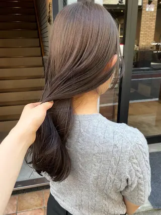 ロング カラー 🩰オリーブ/ ベージュ松本咲花🩰のヘアスタイル