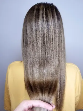 カラー シールエクステ♦️ レイヤー♦️福田晃大のヘアスタイル